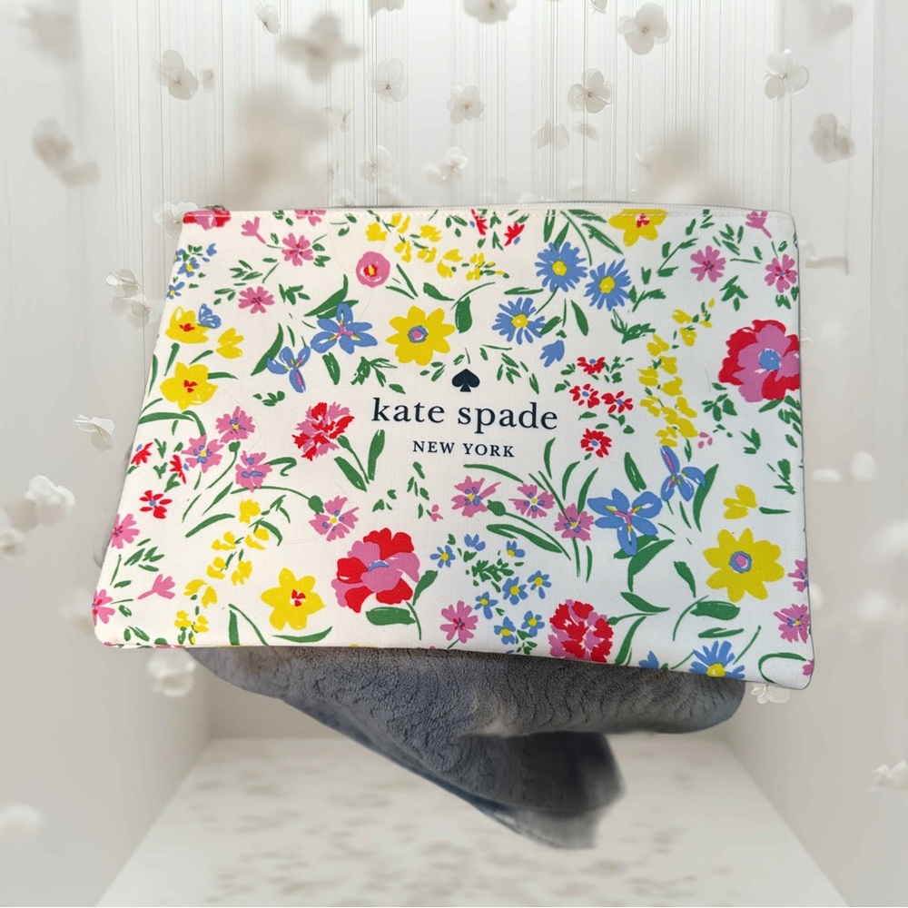Kate Spade Red and White Floral Tablet Case